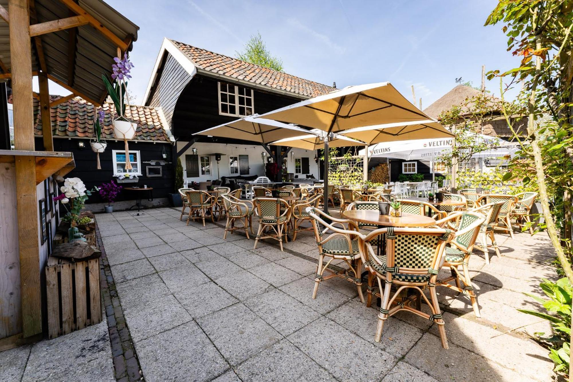 Herberg De Lingehoeve Oosterwijk Extérieur photo